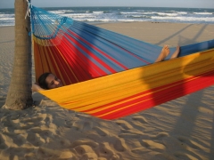 Vida de la luz especial - family hammock with macrame fringe